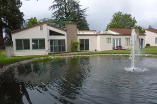 2034 Venetian Dr, Stockton, CA 95207 - Photo 2