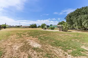 1574 5th Ave, Olivehurst, CA 95961 - Photo 26