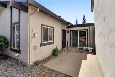 2211 Baywater Lane, Rancho Cordova, CA 95670 - Photo 2