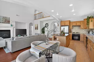 10250 Canadeo Cir, Elk Grove, CA 95757 - Photo 18