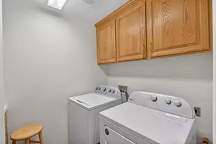10250 Canadeo Cir, Elk Grove, CA 95757 - Photo 10