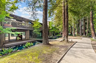 2402 Larkspur Ln, Sacramento, CA 95825 - Photo 28