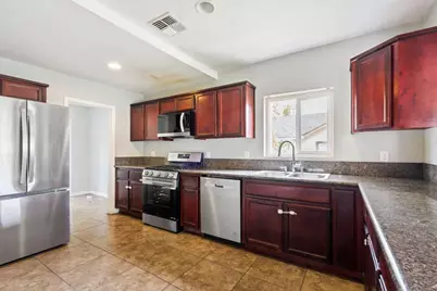 5410 Mendocino Boulevard, Sacramento, CA 95820 - Photo 8