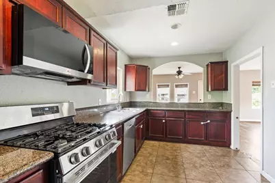 5410 Mendocino Boulevard, Sacramento, CA 95820 - Photo 10