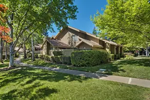 2021 Promontory Point Ln, Gold River, CA 95670 - Photo 2