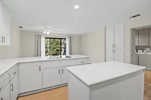 2021 Promontory Point Ln, Gold River, CA 95670 - Photo 18