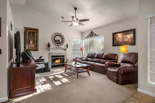 5740 Laguna Park Dr, Elk Grove, CA 95758 - Photo 6
