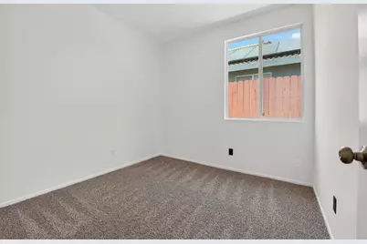 2155 Hearst Street, West Sacramento, CA 95691 - Photo 32