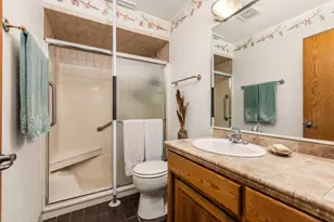 11693 Forest View Dr, Nevada City, CA 95959 - Photo 18