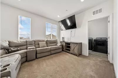 4385 Hawkfinch Circle, Rancho Cordova, CA 95742 - Photo 24