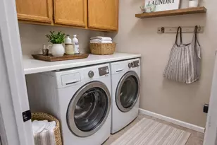 877 Bateman Way, Galt, CA 95632 - Photo 20