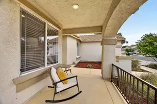 160 Mike Gartrell Cir, Sacramento, CA 95835 - Photo 2