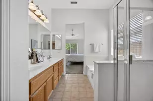 160 Mike Gartrell Cir, Sacramento, CA 95835 - Photo 22