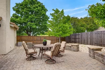 160 Mike Gartrell Circle, Sacramento, CA 95835 - Photo 30