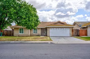 110 2nd St, Los Banos, CA 93635 - Photo 1