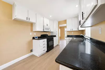 8455 Auberry Drive, Sacramento, CA 95828 - Photo 12