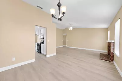 8455 Auberry Drive, Sacramento, CA 95828 - Photo 16