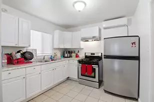 215 Kelley St, Modesto, CA 95354 - Photo 4