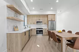 2817 Democracy Alley, Sacramento, CA 95816 - Photo 12