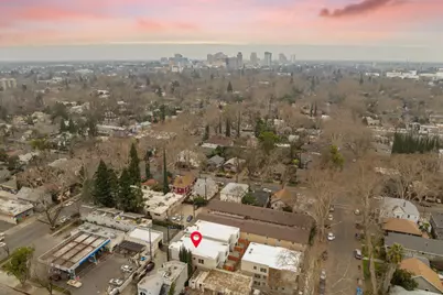 2821 Democracy Alley, Sacramento, CA 95816 - Photo 40