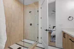 2821 Democracy Alley, Sacramento, CA 95816 - Photo 30