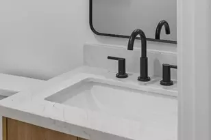 2821 Democracy Alley, Sacramento, CA 95816 - Photo 34