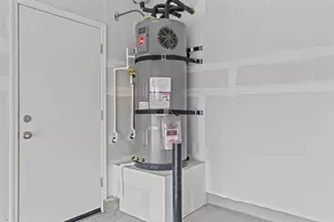 2348 E Loomis Rd, Stockton, CA 95205 - Photo 20