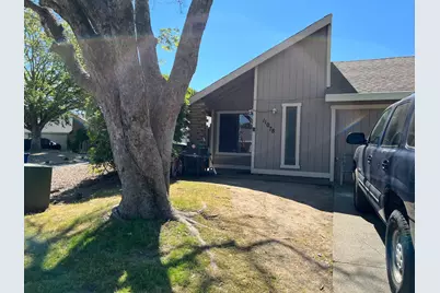 11076 Erla Court, Rancho Cordova, CA 95670 - Photo 2