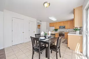 7828 Calzada Way, Elk Grove, CA 95758 - Photo 22