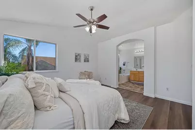 7828 Calzada Way, Elk Grove, CA 95758 - Photo 40