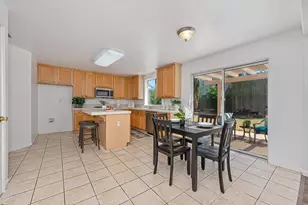 7828 Calzada Way, Elk Grove, CA 95758 - Photo 20