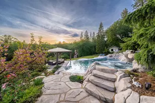 14838 Christophers Pl, Grass Valley, CA 95945 - Photo 2