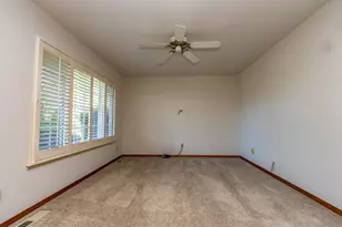 1705 Larkspur Pl, Turlock, CA 95380 - Photo 6