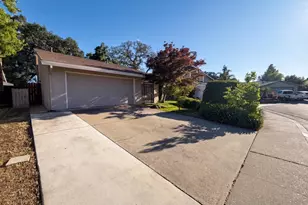 9648 Elmira Cir, Sacramento, CA 95827 - Photo 18