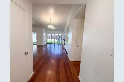 9648 Elmira Circle, Sacramento, CA 95827 - Photo 6