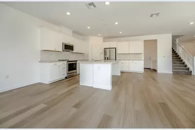 8512 Cottonseed Way, Elk Grove, CA 95624 - Photo 12