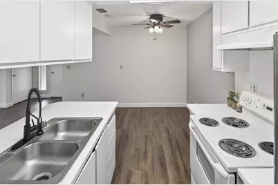 7885 Vista Ridge Drive, Citrus Heights, CA 95610 - Photo 18