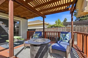 8904 Royal Gate Way, Elk Grove, CA 95624 - Photo 50