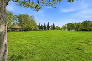 8904 Royal Gate Way, Elk Grove, CA 95624 - Photo 62