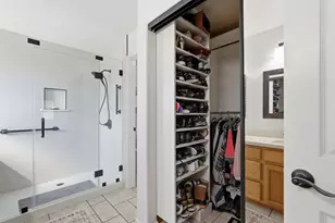 8904 Royal Gate Way, Elk Grove, CA 95624 - Photo 36