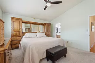 8904 Royal Gate Way, Elk Grove, CA 95624 - Photo 32