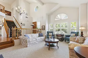 8904 Royal Gate Way, Elk Grove, CA 95624 - Photo 10