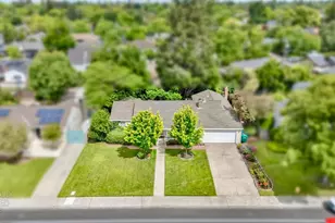 1149 W Benjamin Holt Dr, Stockton, CA 95207 - Photo 4