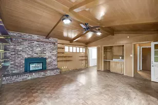 1149 W Benjamin Holt Dr, Stockton, CA 95207 - Photo 18