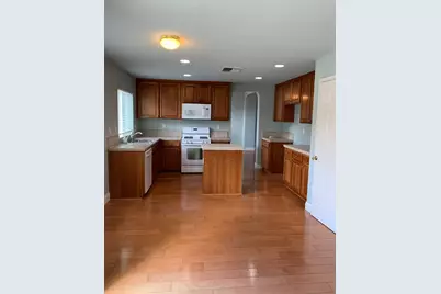 719 Sparrow Court, Tracy, CA 95377 - Photo 12