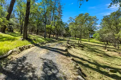 14800 McElroy Road, Auburn, CA 95602 - Photo 40