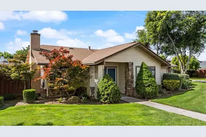 2136 Candy Cane Walk, Manteca, CA 95336 - Photo 2