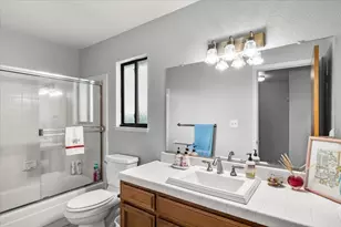 2136 Candy Cane Walk, Manteca, CA 95336 - Photo 28