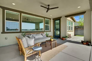 17562 Graceada Ln, Lathrop, CA 95330 - Photo 32