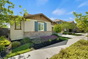 17562 Graceada Ln, Lathrop, CA 95330 - Photo 4